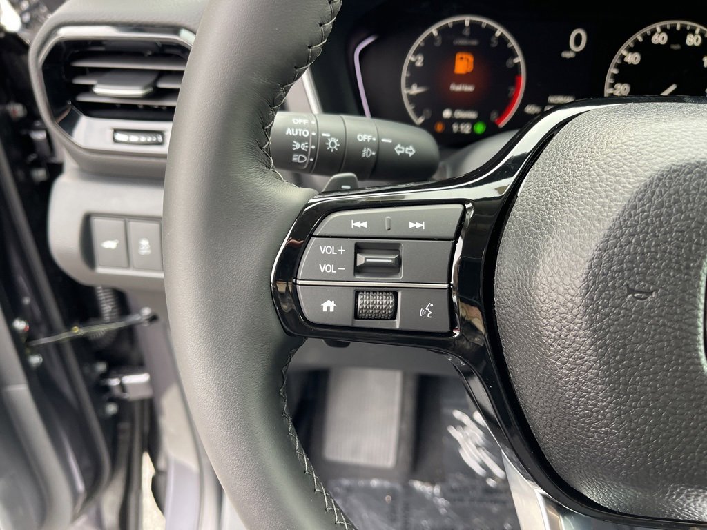 New 2025 Honda Pilot EX-L image 14