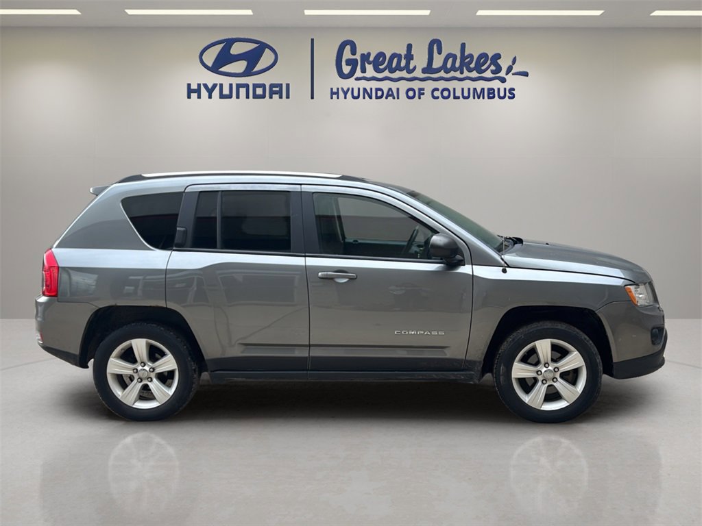 Used 2012 Jeep Compass Sport image 6