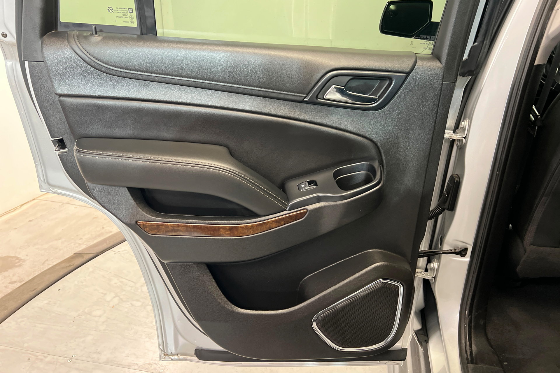 Used 2020 Chevrolet Tahoe LT AWD/4WD image 19