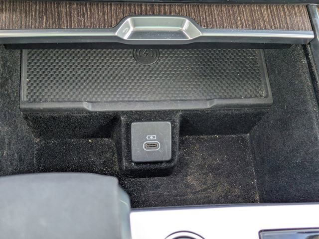 Used 2023 Land Rover Range Rover Long Wheelbase SE image 29