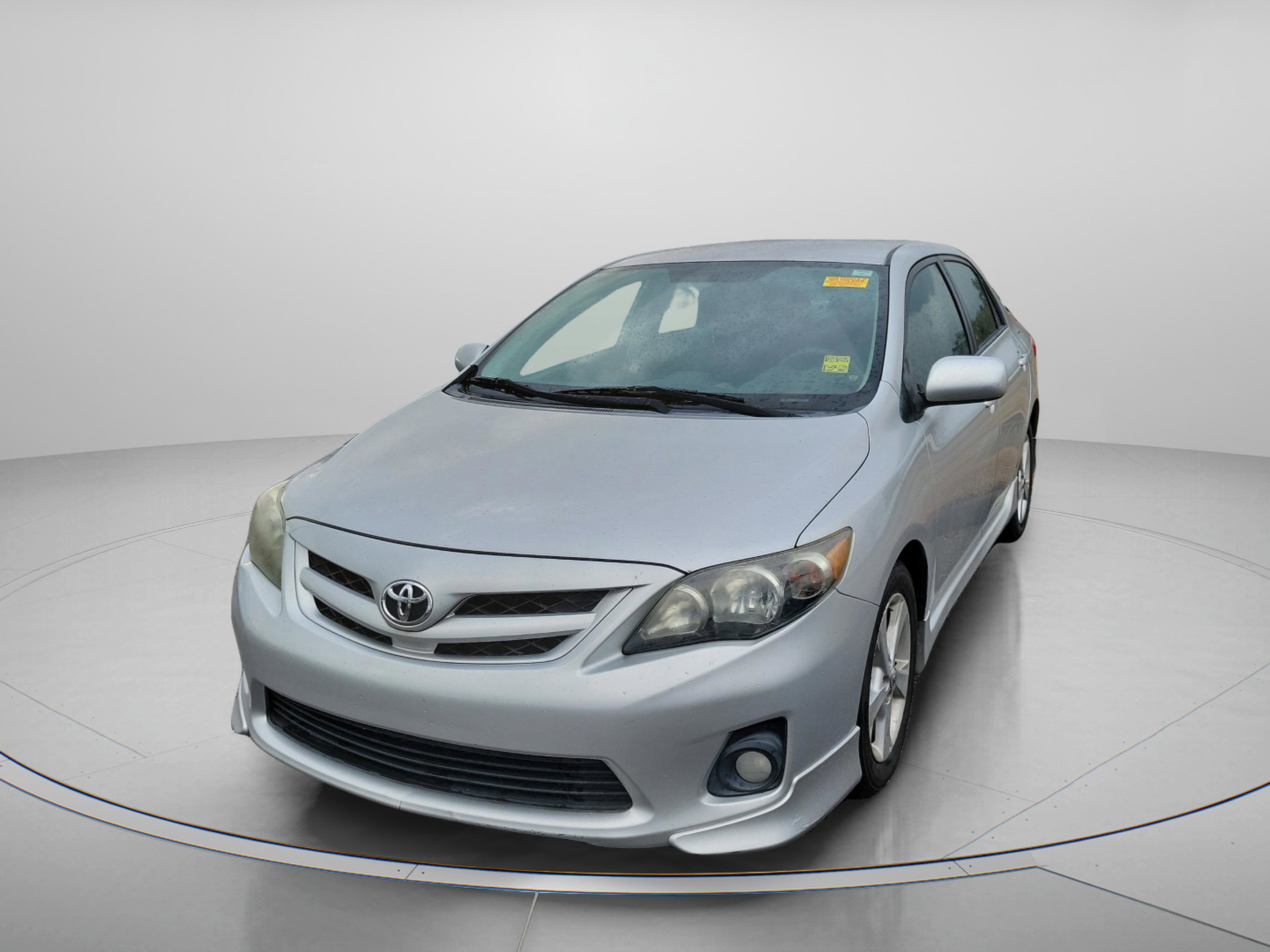 Used 2013 Toyota Corolla S image 2