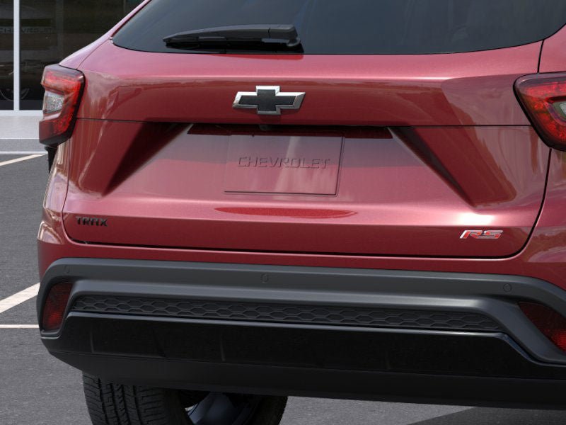 New 2025 Chevrolet Trax RS w/ Driver Confidence Package FWD image 14