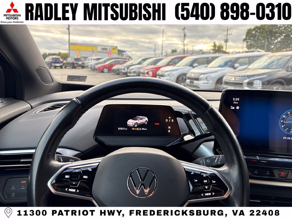 Used 2022 Volkswagen ID.4 Pro S w/ Gradient Package RWD image 6