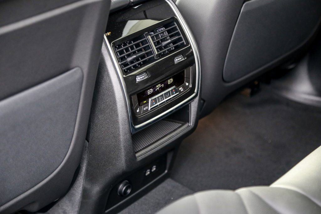 New 2026 BMW X7 xDrive40i image 24