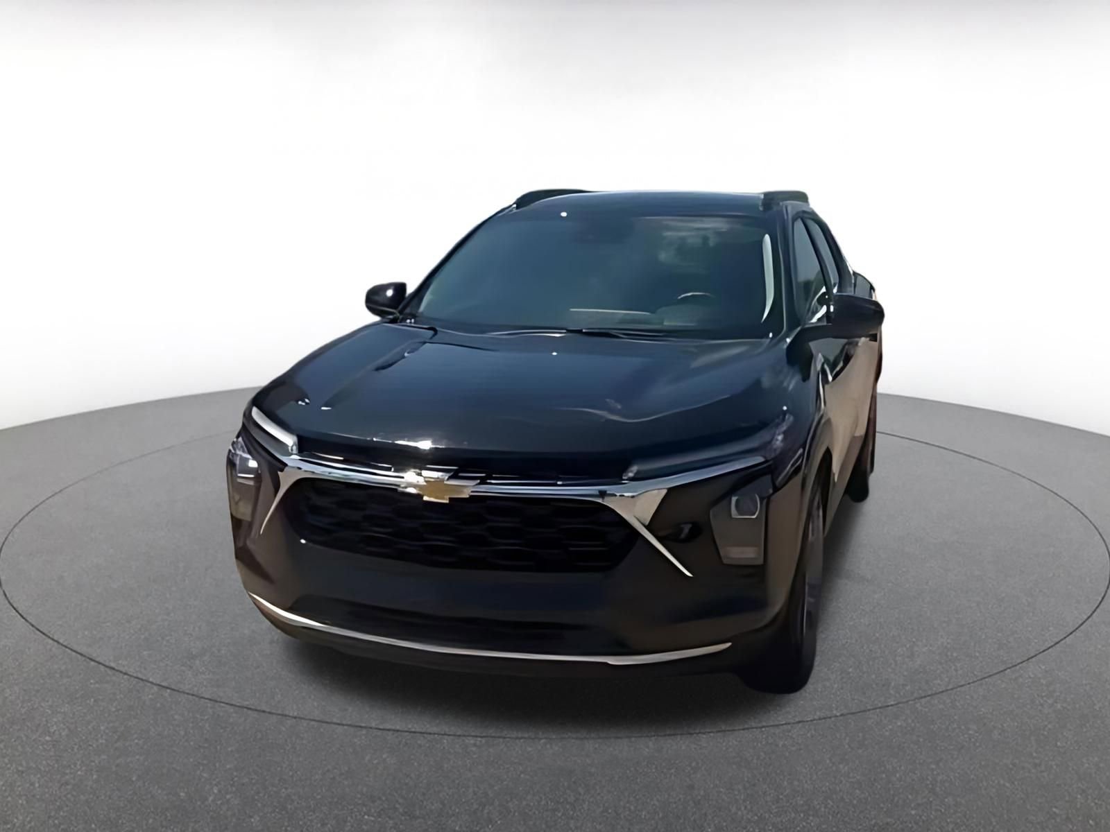 Used 2025 Chevrolet Trax LT w/ LT Convenience Package FWD image 16