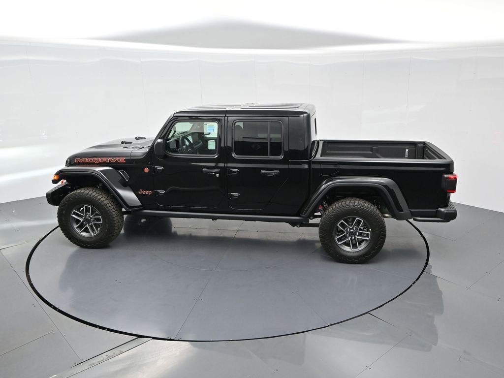 New 2025 Jeep Gladiator Mojave image 48