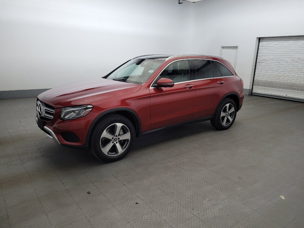 Used 2018 Mercedes-Benz GLC 300 4MATIC image 2