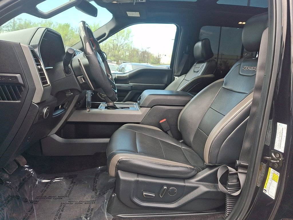 Used 2017 Ford F150 Raptor w/ Equipment Group 801A Mid image 15
