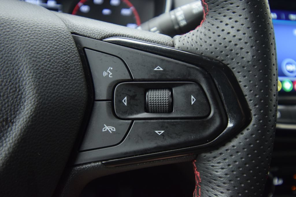 Used 2023 Chevrolet TrailBlazer RS w/ Convenience Package FWD image 35