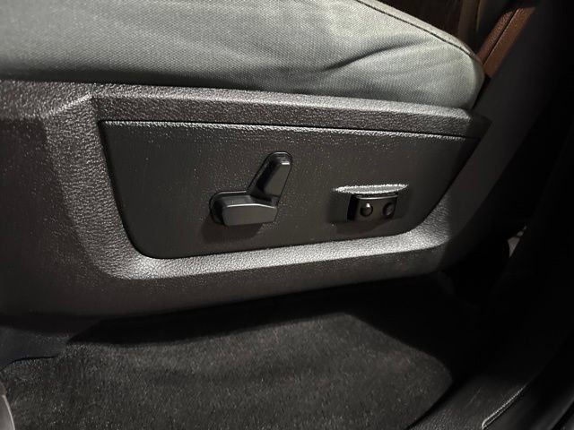 Used 2017 RAM 1500 Outdoorsman AWD/4WD image 5