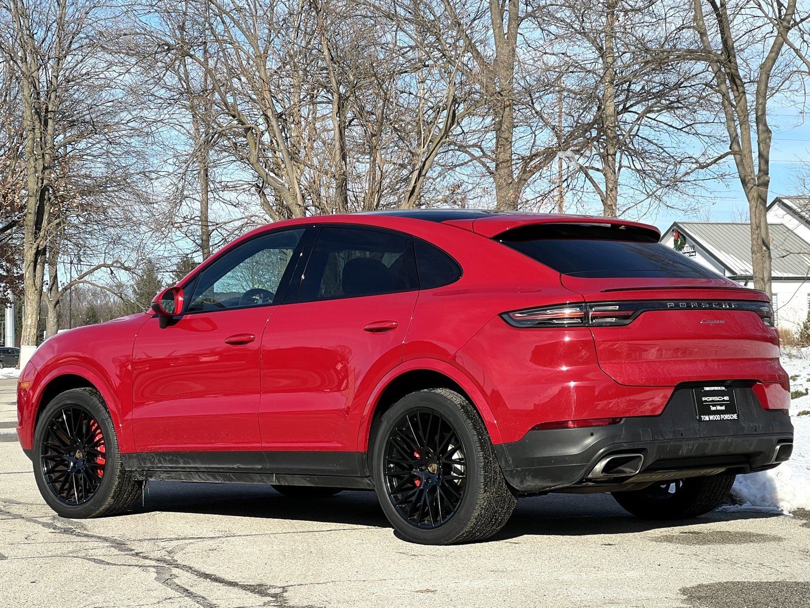 Certified 2023 Porsche Cayenne Coupe image 3