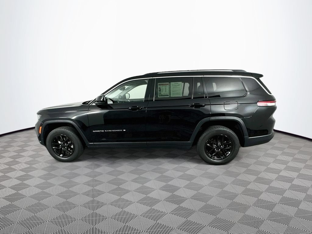 Certified 2022 Jeep Grand Cherokee L Laredo w/ Luxury Tech Group I AWD/4WD image 7