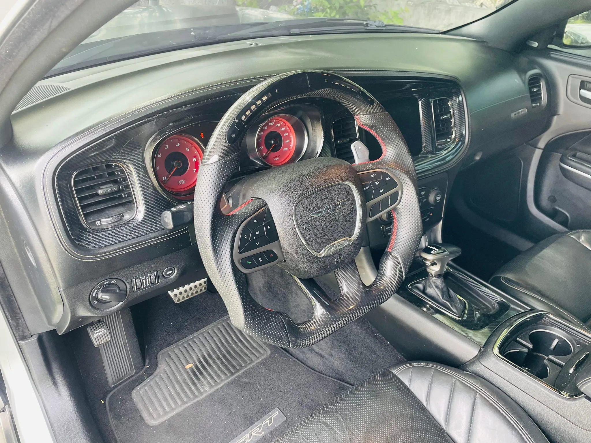 Used 2019 Dodge Charger SRT Hellcat w/ Harman/Kardon Audio Group RWD image 16