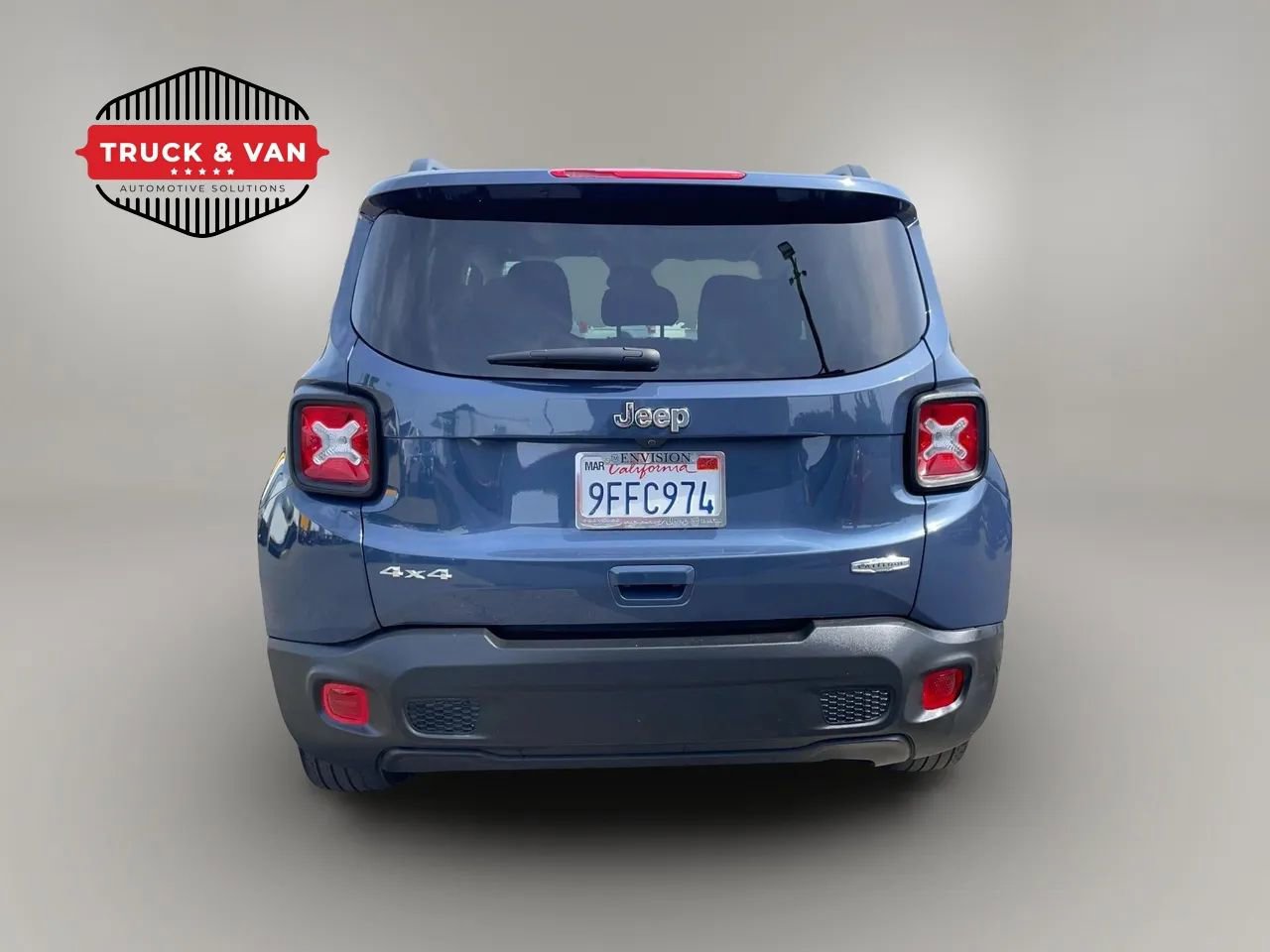 Used 2022 Jeep Renegade Latitude AWD/4WD image 11
