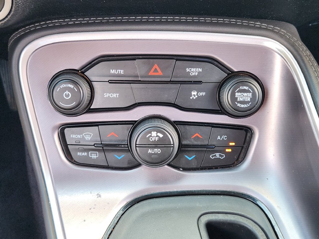 Used 2019 Dodge Challenger SXT w/ Blacktop Package RWD image 14