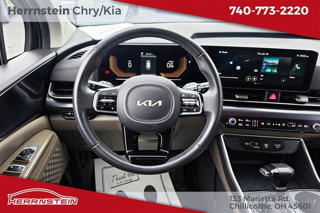 Used 2025 Kia Carnival FWD image 7
