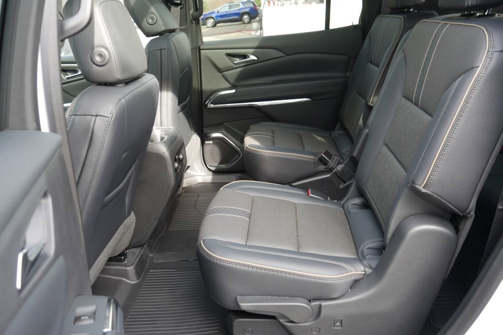 New 2026 Chevrolet Traverse High Country image 28