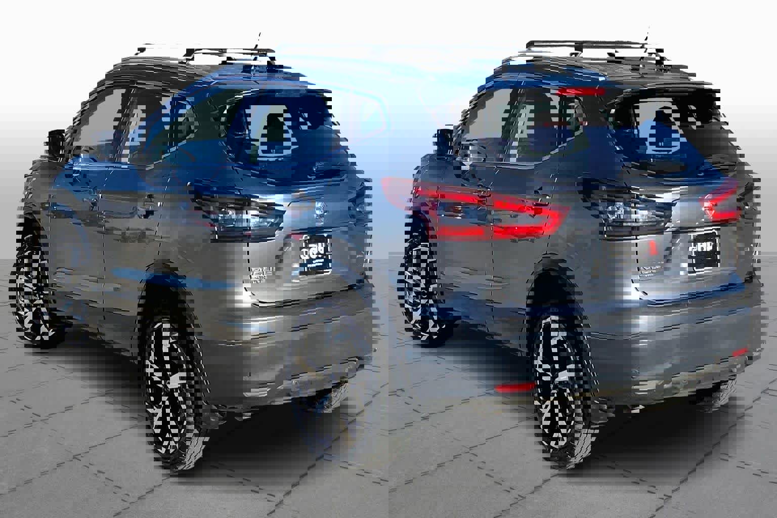 Used 2021 Nissan Rogue Sport SL image 11