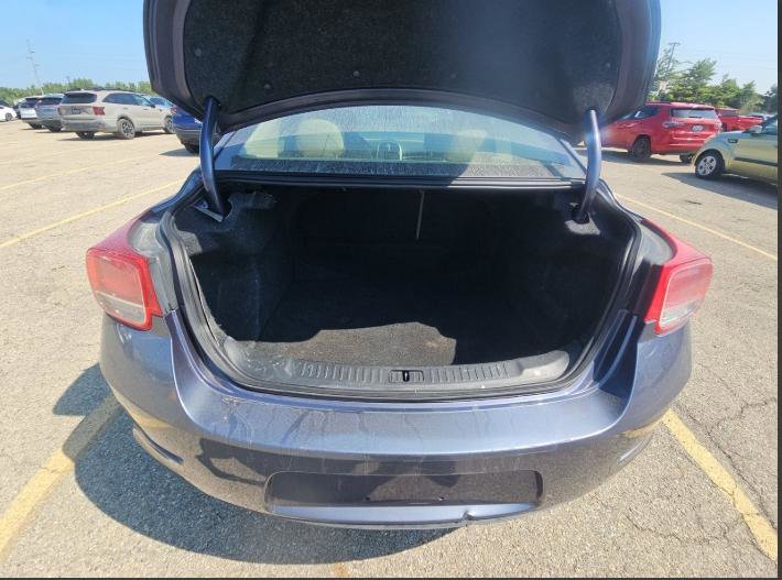 Used 2013 Chevrolet Malibu LT w/ Power Convenience Package FWD image 5