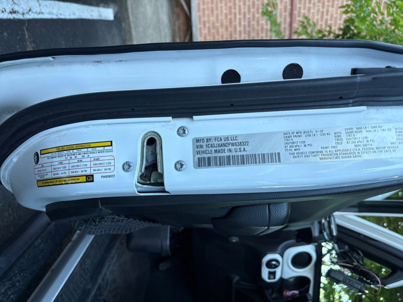 Used 2023 Jeep Wrangler Sport AWD/4WD image 50