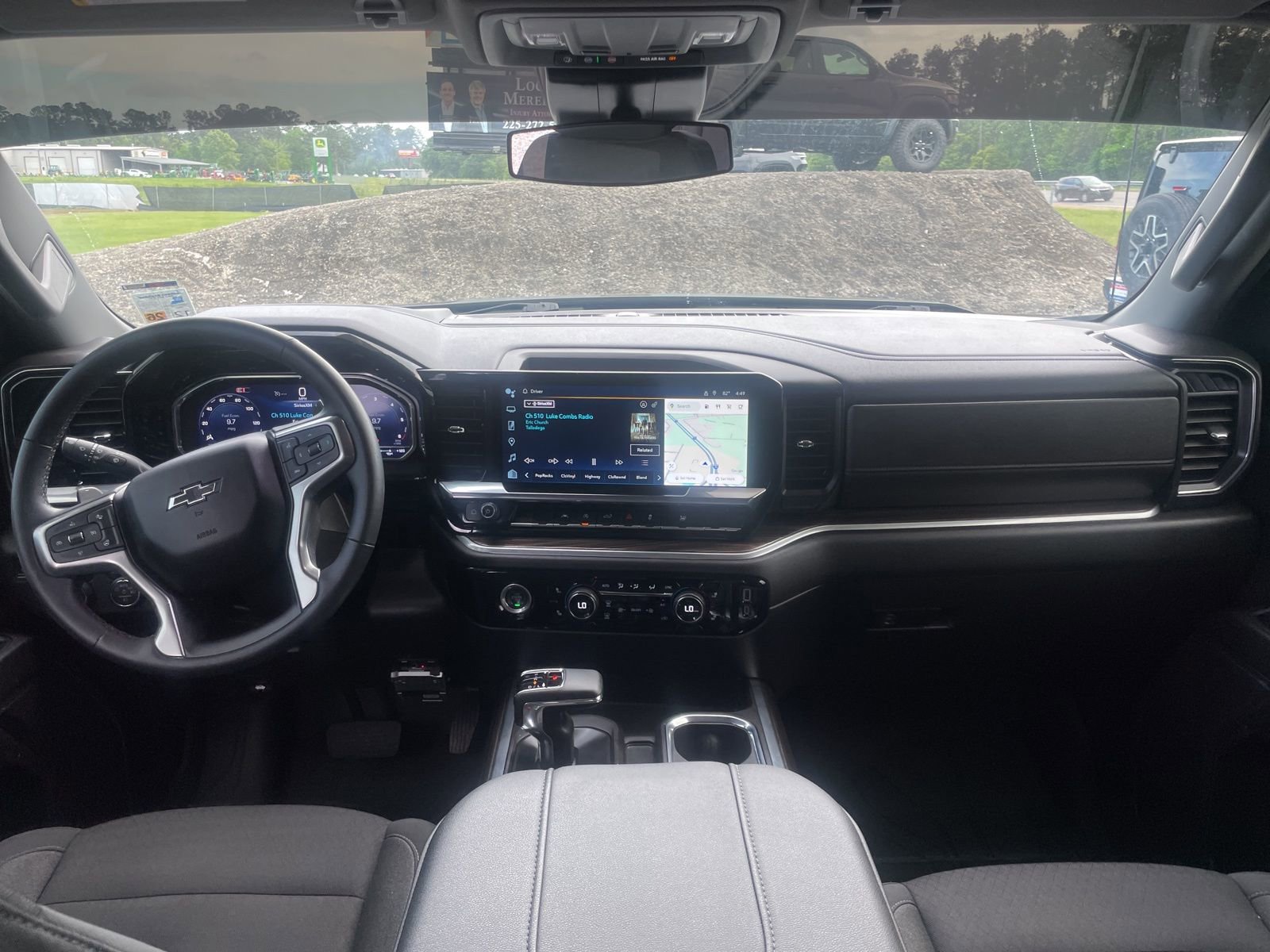 Used 2024 Chevrolet Silverado 1500 RST w/ Rally Edition image 9