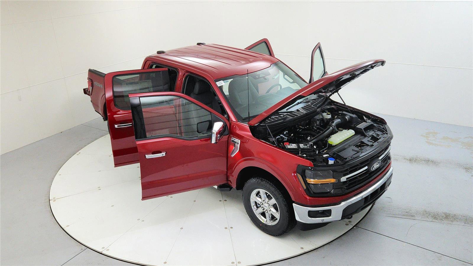 New 2025 Ford F150 XLT w/ Equipment Group 302A MID image 16