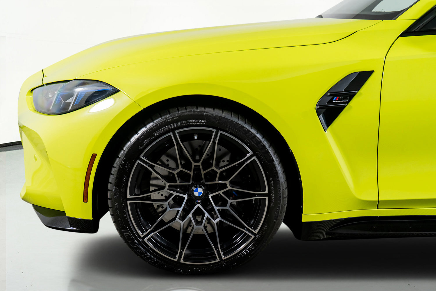 Used 2025 BMW M3 Competition w/ Executive Package image 65