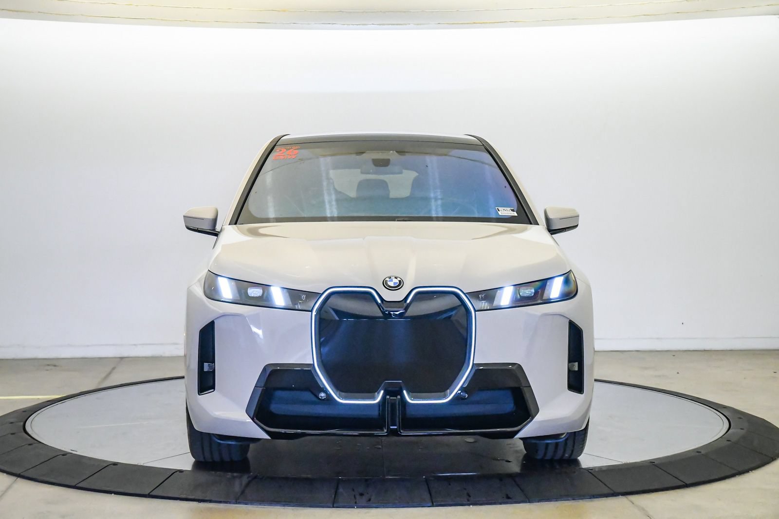 Used 2026 BMW iX xDrive60 w/ M Sport Package AWD/4WD image 7