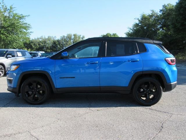 Used 2021 Jeep Compass Latitude FWD image 4