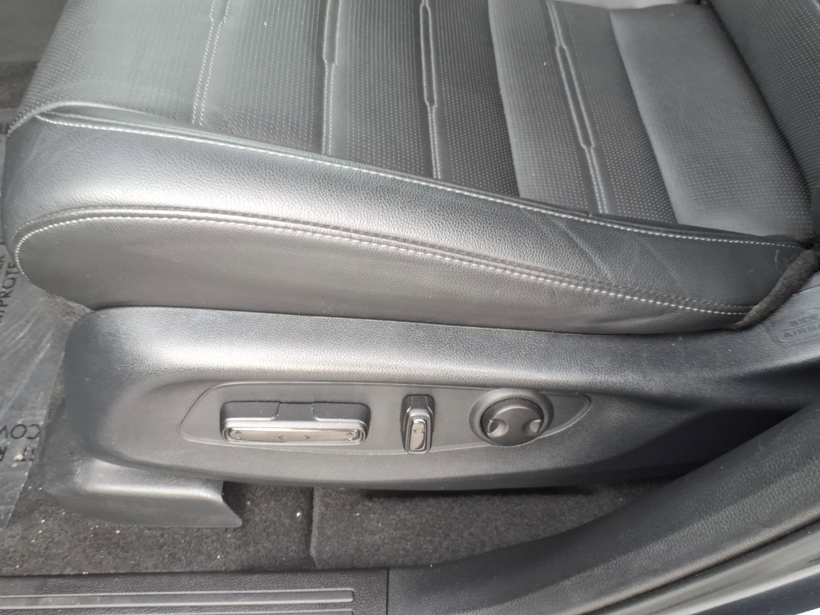 Used 2025 Honda CR-V EX-L image 24