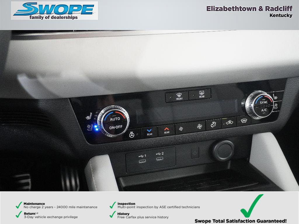 Used 2025 Mitsubishi Outlander AWD image 21
