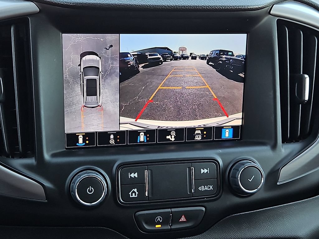 Used 2024 GMC Terrain AT4 w/ Infotainment Package II AWD/4WD image 28