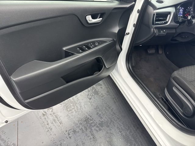 Used 2023 Kia Rio LX image 32