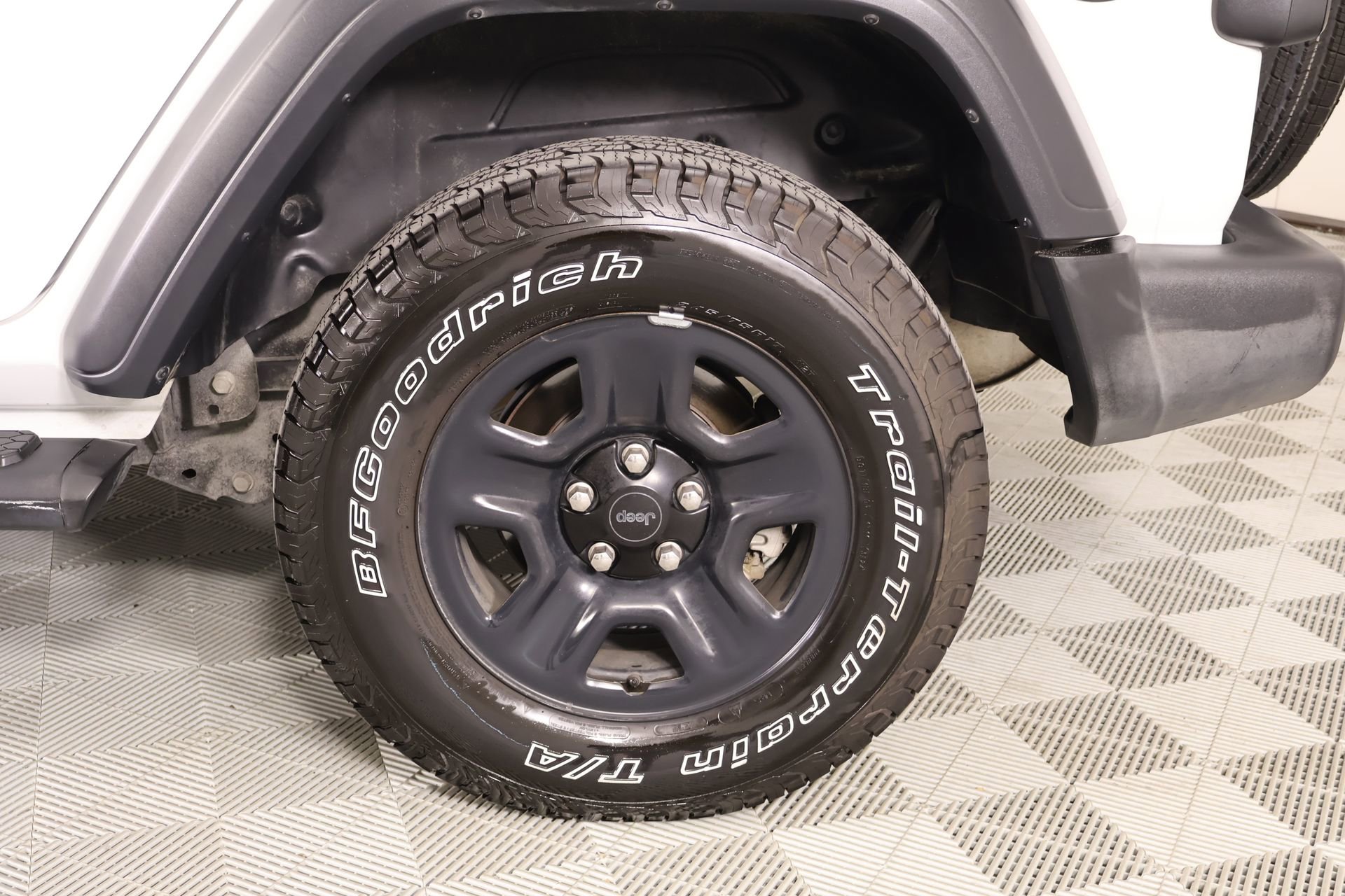 Used 2021 Jeep Wrangler Unlimited Sport AWD/4WD image 17