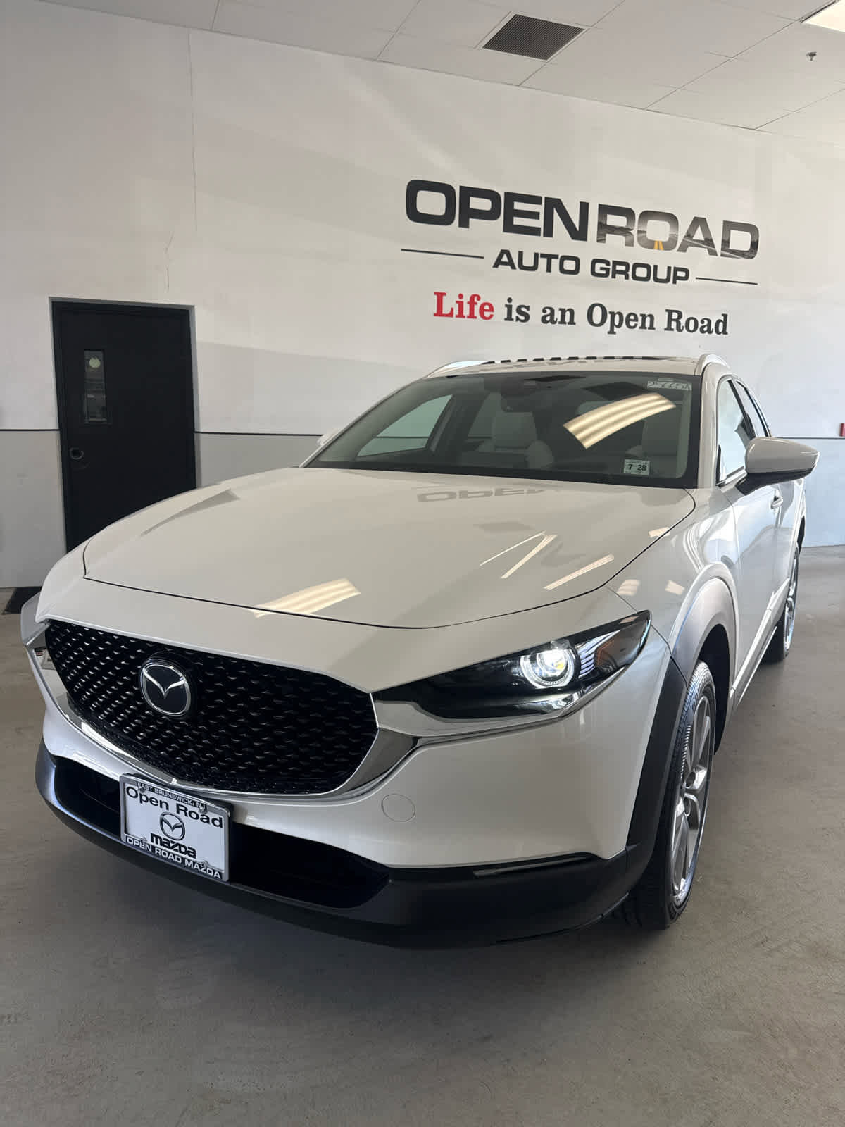 Certified 2023 MAZDA CX-30 AWD 2.5 S w/ Premium Package image 1