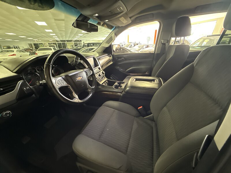 Used 2019 Chevrolet Tahoe LS RWD image 11
