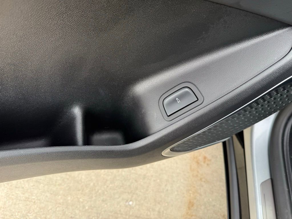 Used 2025 Buick Enclave Sport Touring image 31