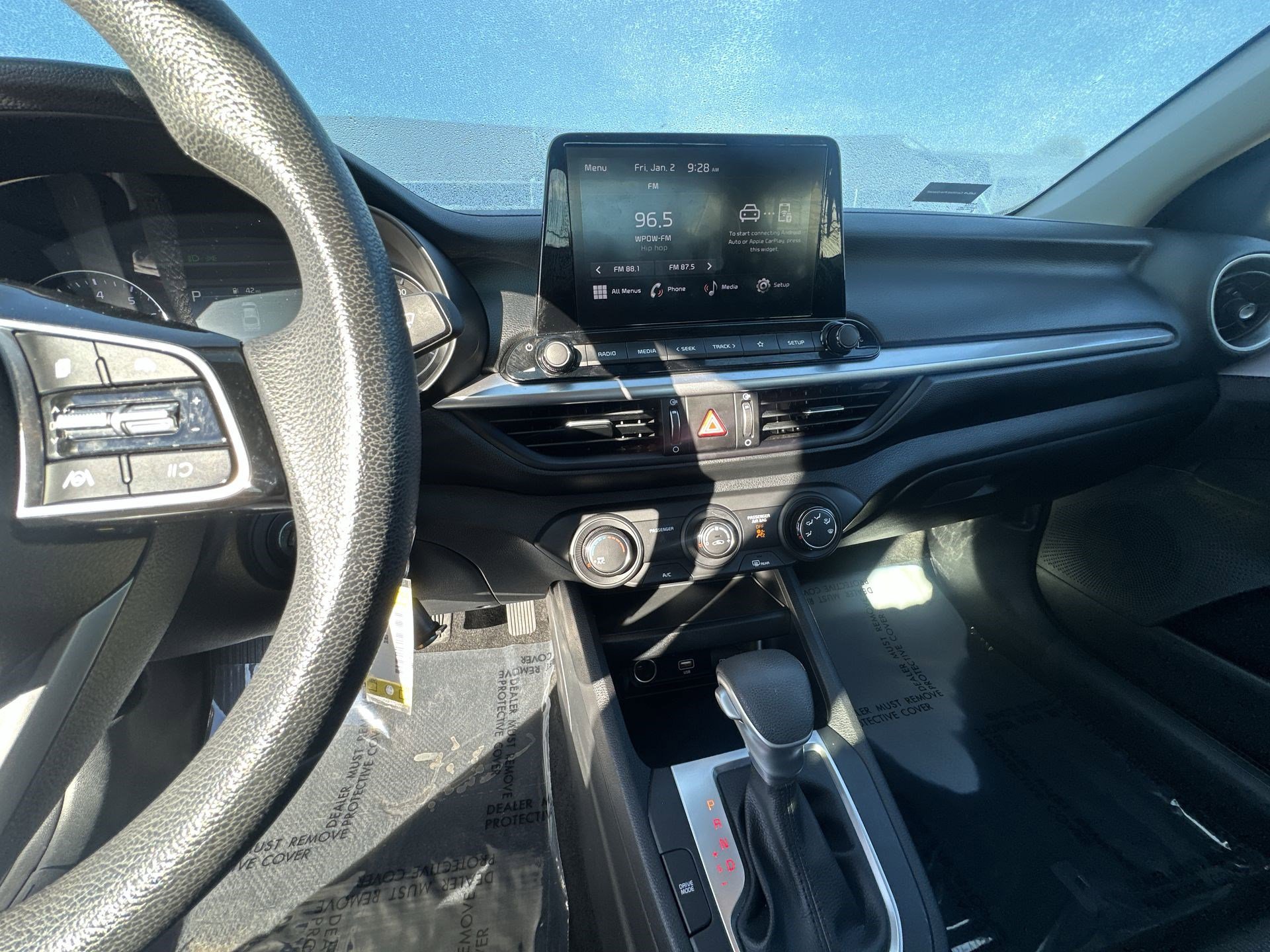 Certified 2024 Kia Forte LXS w/ LXS Technology Package image 24