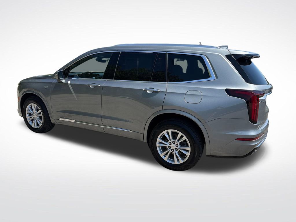 Used 2023 Cadillac XT6 Luxury AWD/4WD image 13