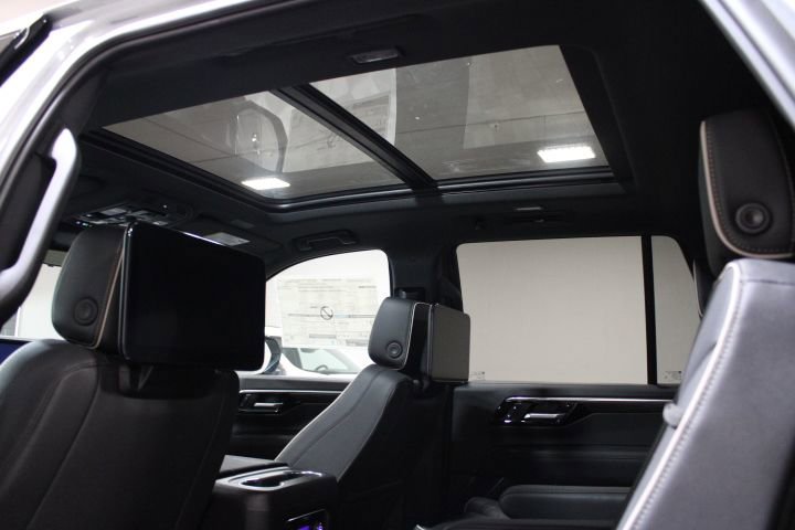 New 2026 Chevrolet Tahoe Premier AWD/4WD image 4