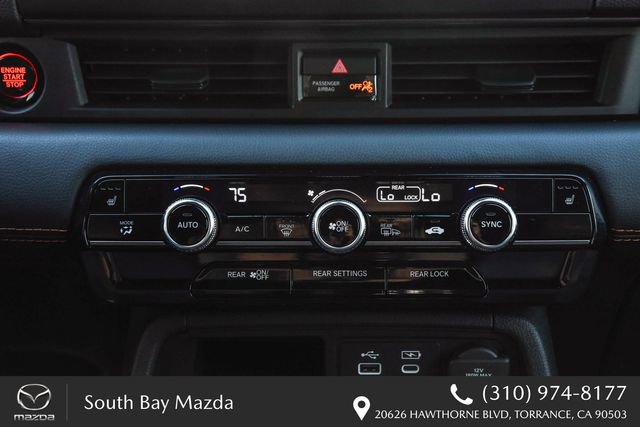 Used 2025 Honda Pilot TrailSport image 13