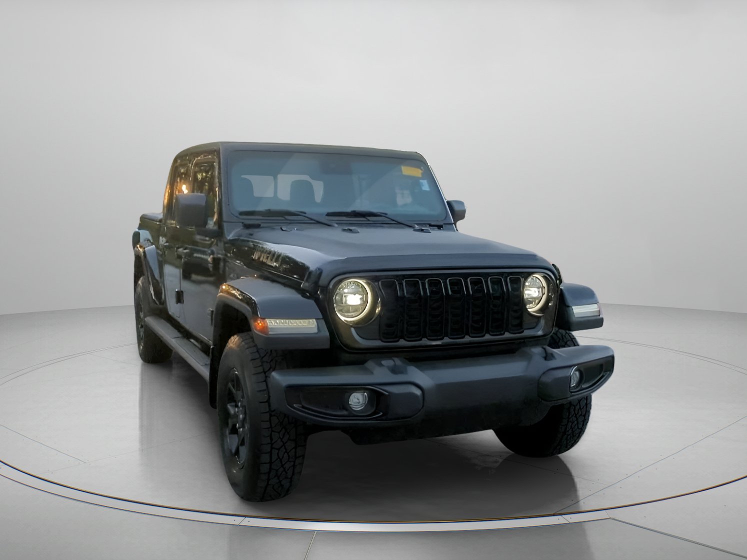 Used 2024 Jeep Gladiator Sport AWD/4WD image 5