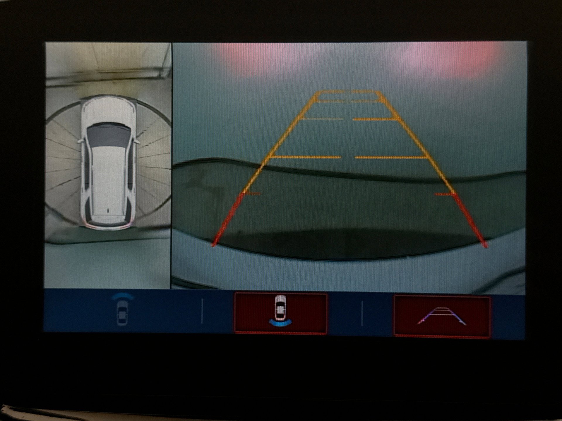 Used 2019 Chevrolet Traverse Premier w/ Redline Edition image 16