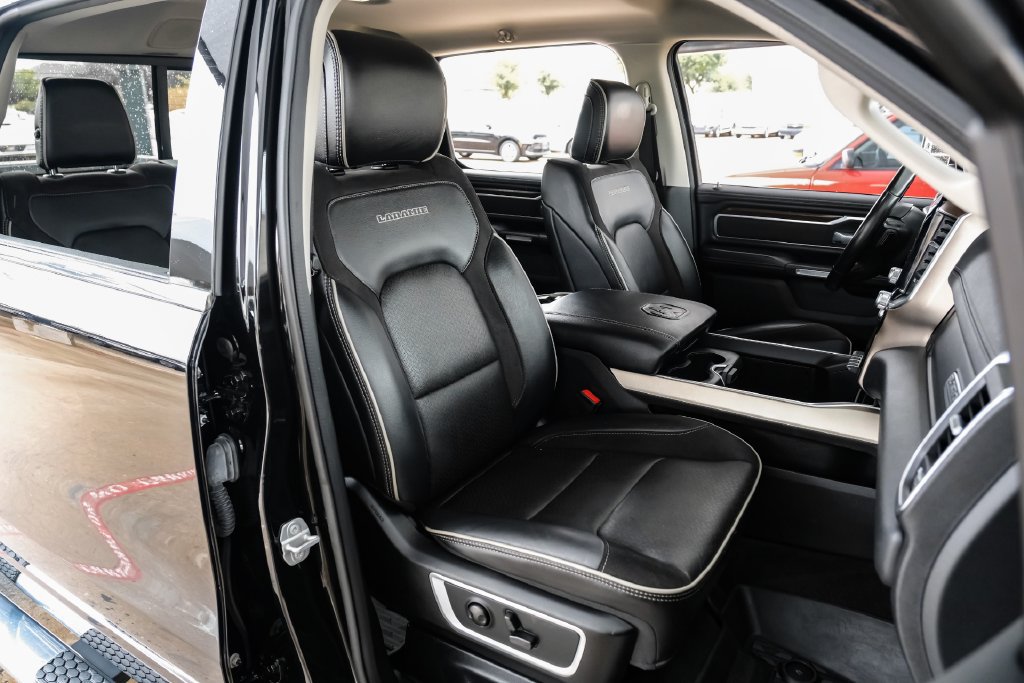 Used 2022 RAM 1500 Laramie AWD/4WD image 37