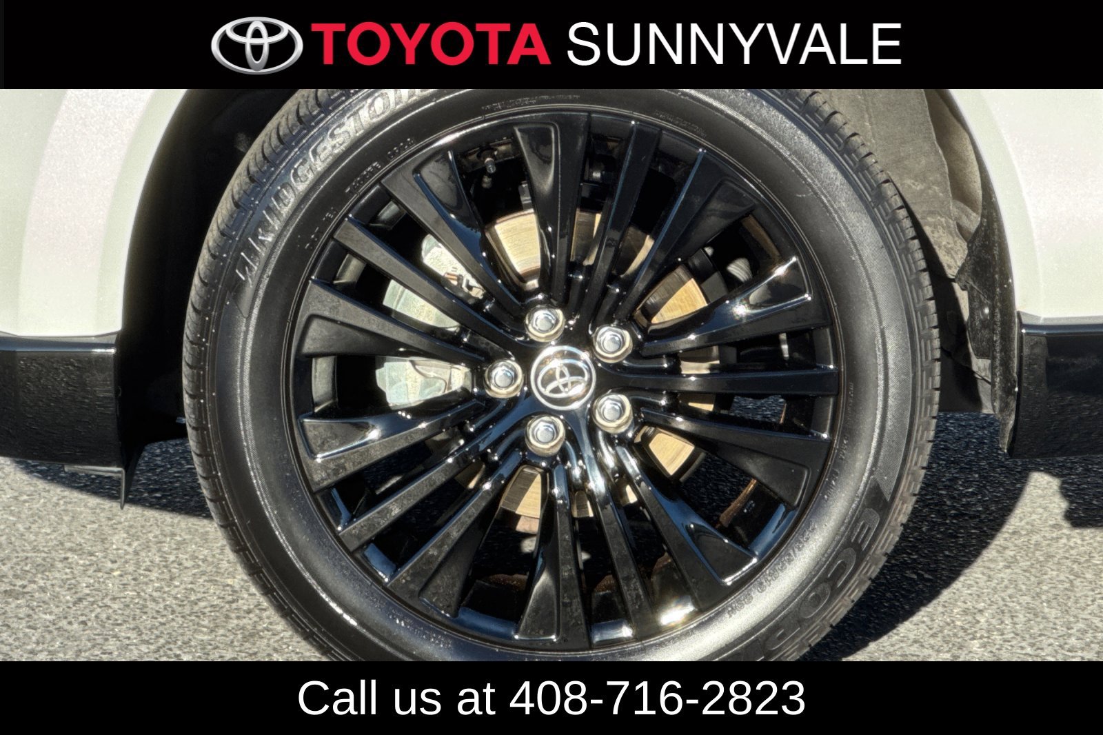 Certified 2024 Toyota Venza Nightshade AWD/4WD image 29