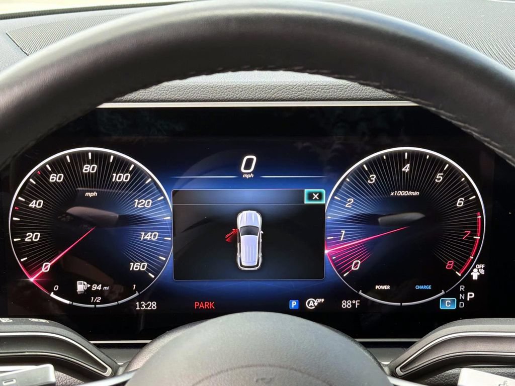 Used 2025 Mercedes-Benz GLE 450 4MATIC w/ Winter Package image 29