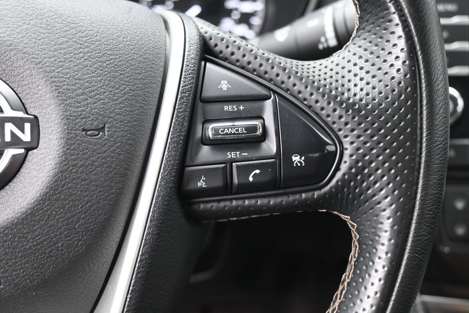 Used 2023 Nissan Maxima SV w/ Floor Mat Group FWD image 28