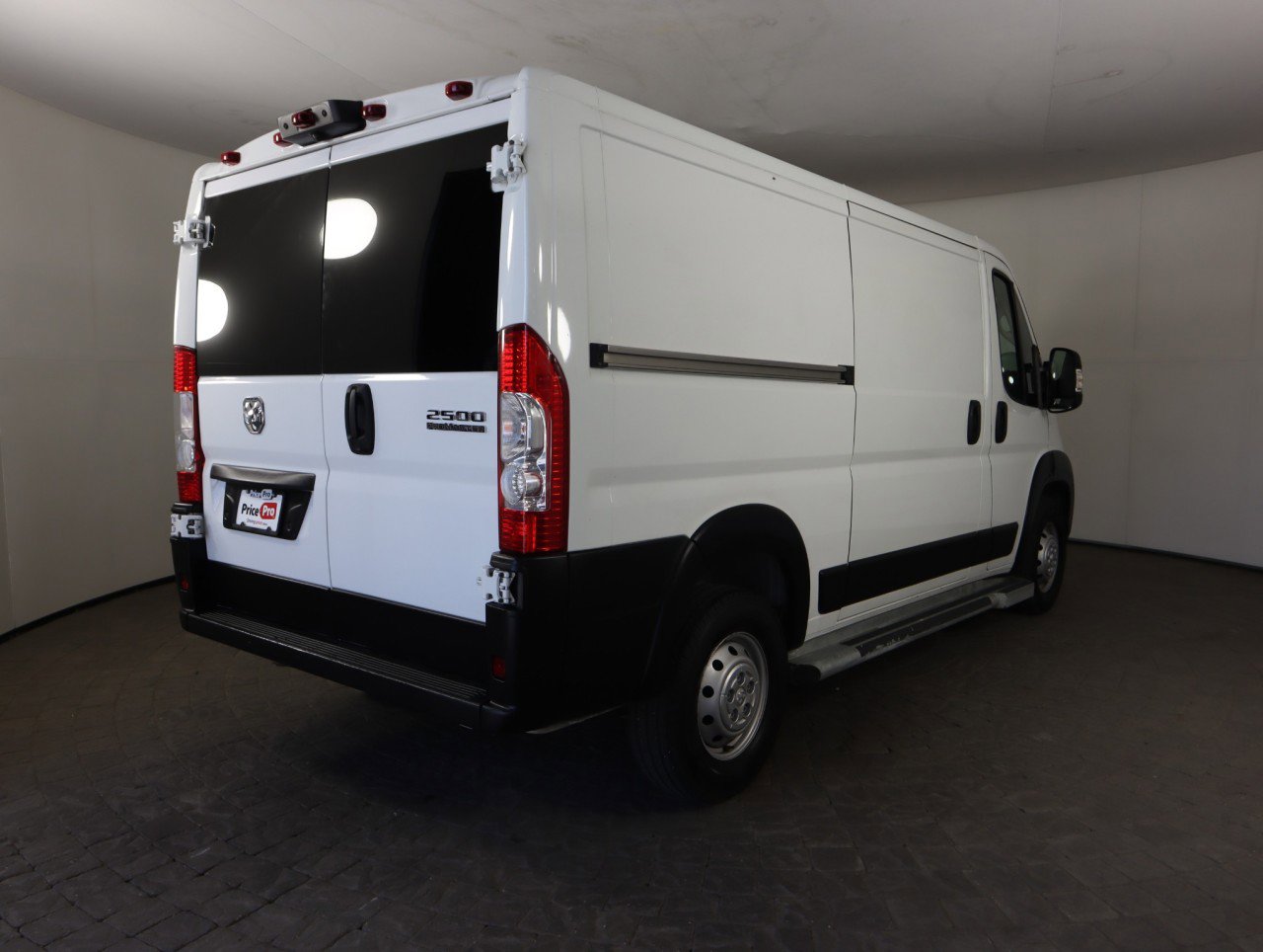 Used 2023 RAM ProMaster 2500 image 9