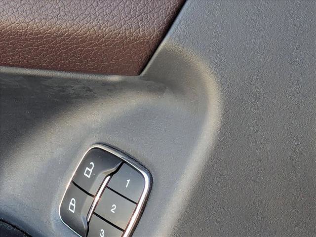 Certified 2023 Ford Expedition Limited image 11