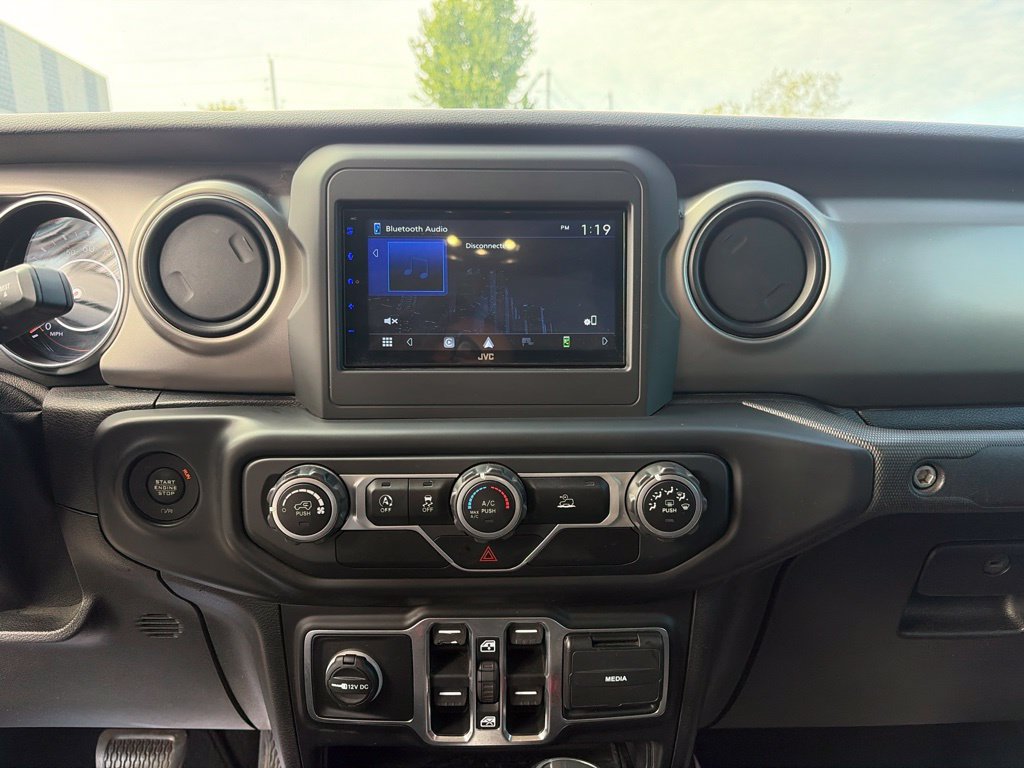 Used 2020 Jeep Gladiator Sport w/ Quick Order Package 24S AWD/4WD image 11